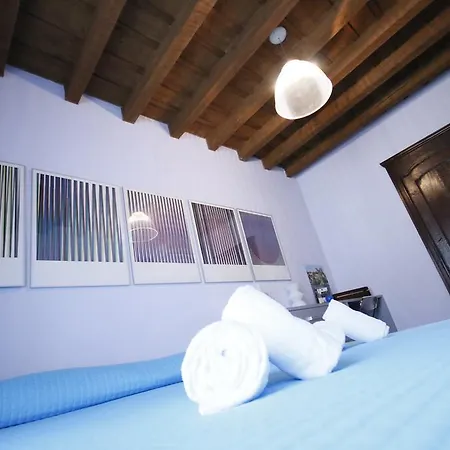 Fleur De Lis Central Appartement *